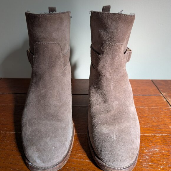 👢 J.Crew Taupe Suede Shearling-Lined Ankle Boots – Women’s Size 7.5 - Picture 2 of 7